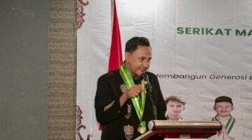 Pj Gubernur Aceh Atau Diwakili Oleh Dinas Syariat Islam Aceh Berharap SEMMI Aceh Mampu Memberikan Kontribusi Untuk Daerah