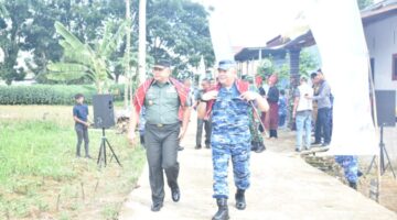 Danlanud Soewondo Sambut dan Dampingi Staf Ahli Panglima TNI Giat Ketahanan Pangan di Namorambe